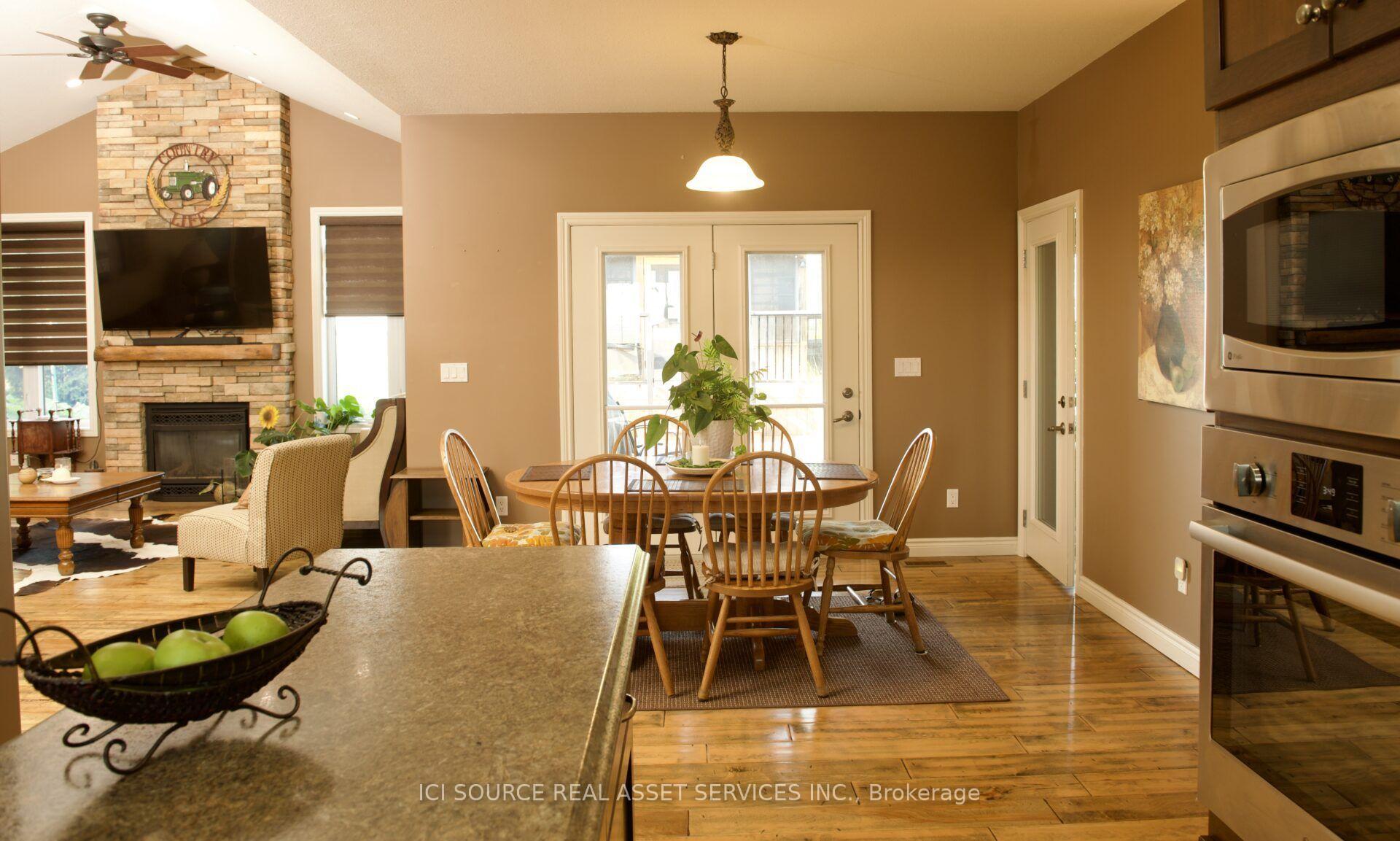 Photo 17 of 1532 Kerr Line, St. Clair — HOMEH