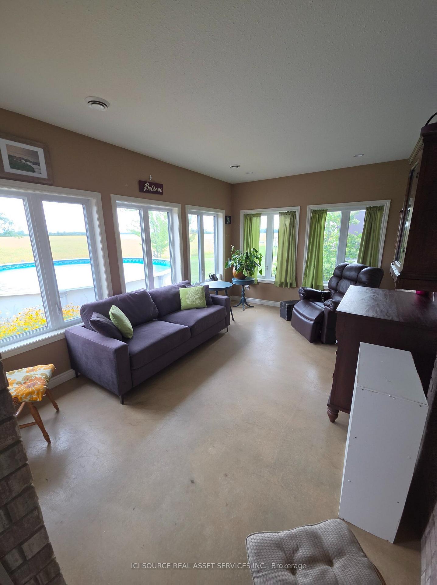 Photo 18 of 1532 Kerr Line, St. Clair — HOMEH