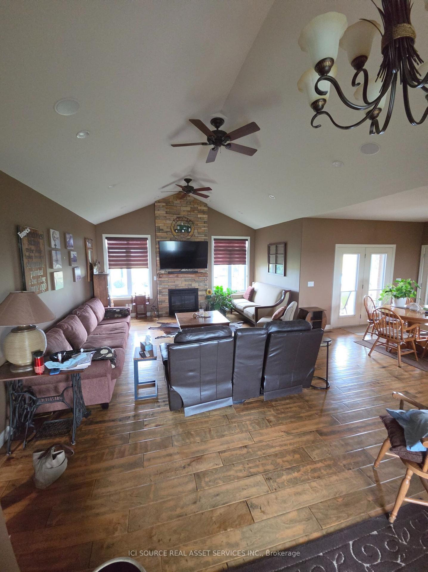 Photo 21 of 1532 Kerr Line, St. Clair — HOMEH