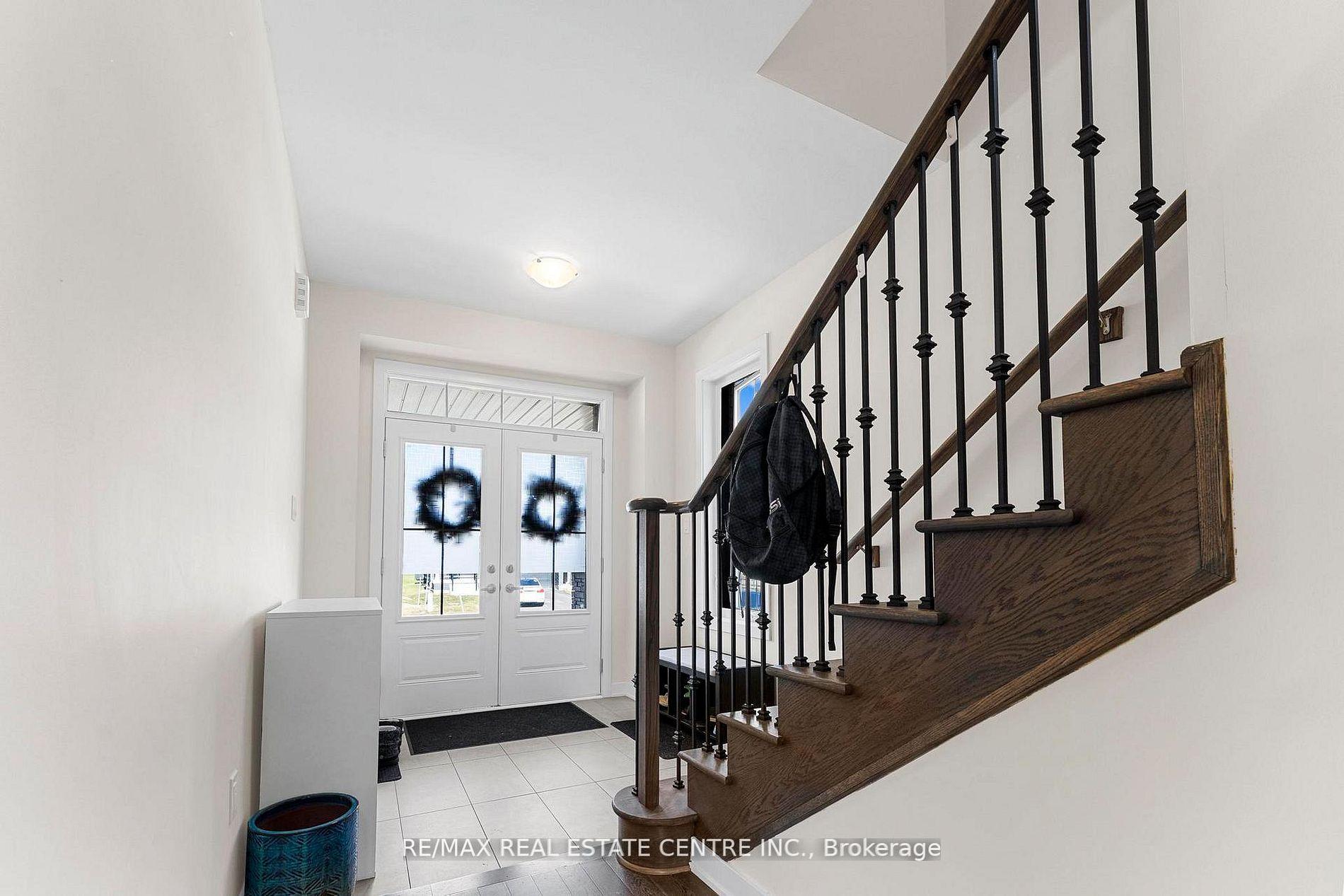 Photo 56 of 17 Downriver Drive, Welland, Dain City — HOMEH