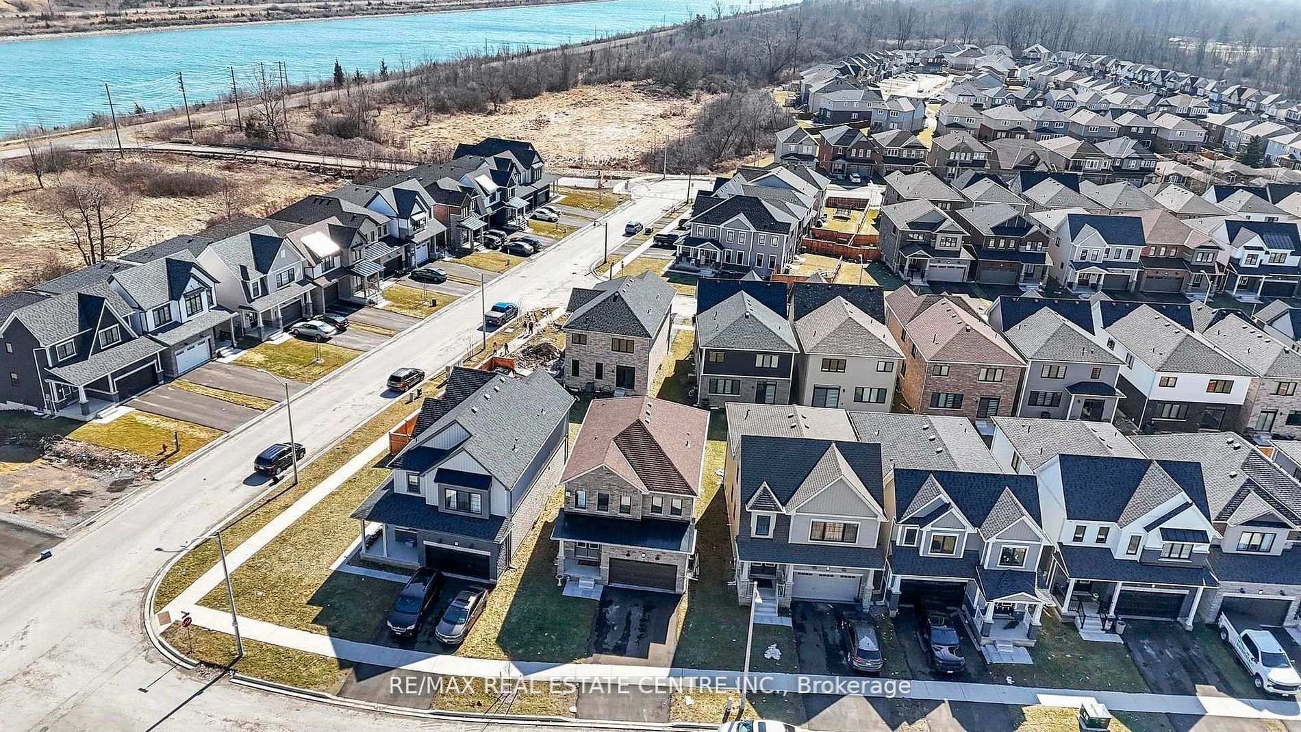Photo 77 of 17 Downriver Drive, Welland, Dain City — HOMEH