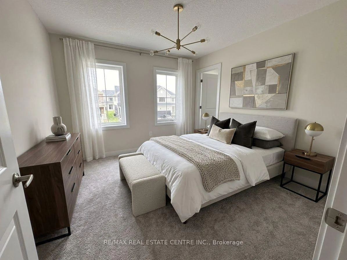 Photo 38 of 17 Downriver Drive, Welland, Dain City — HOMEH