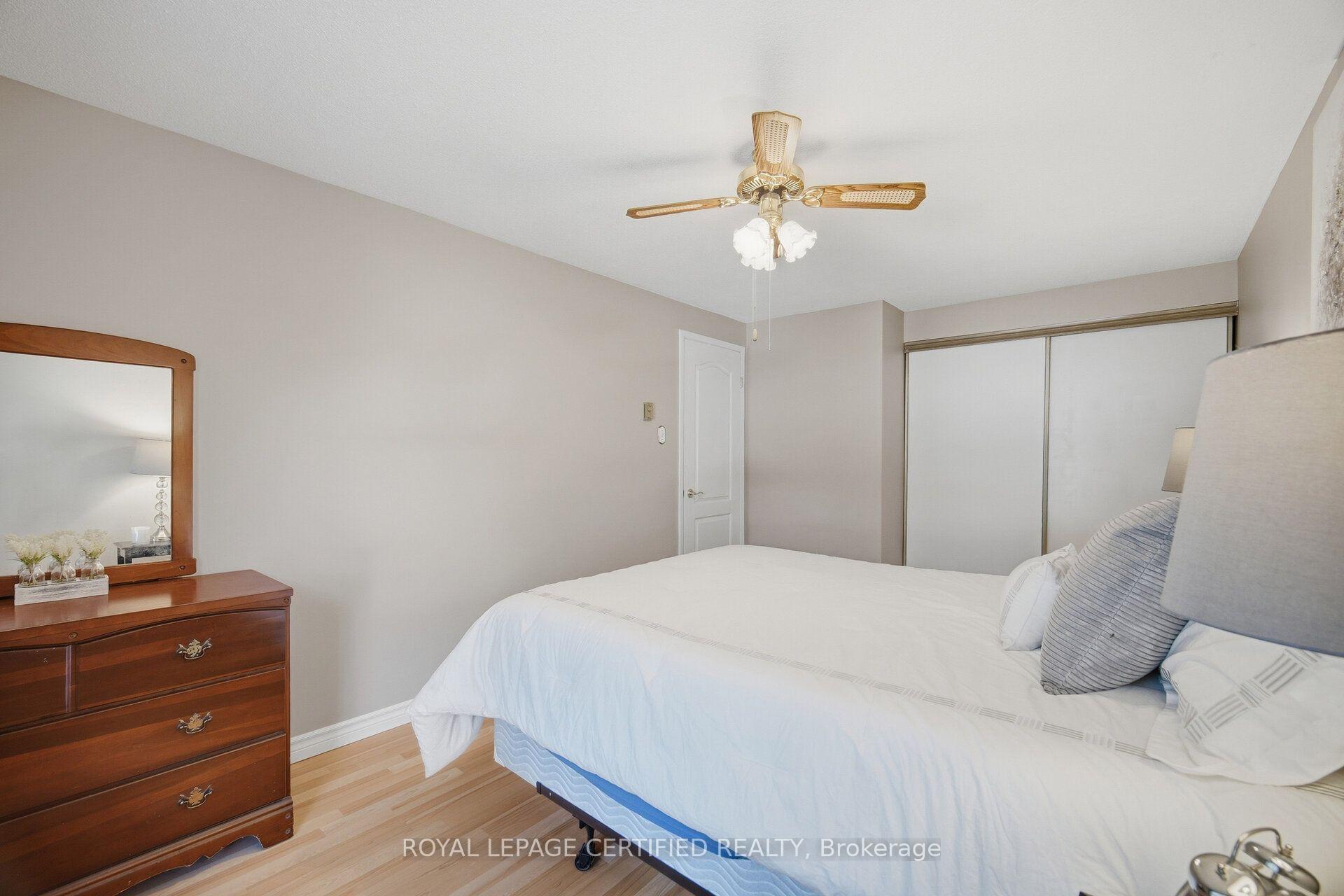 Photo 26 of 2 Grove Park Square, Brampton, Northgate — HOMEH