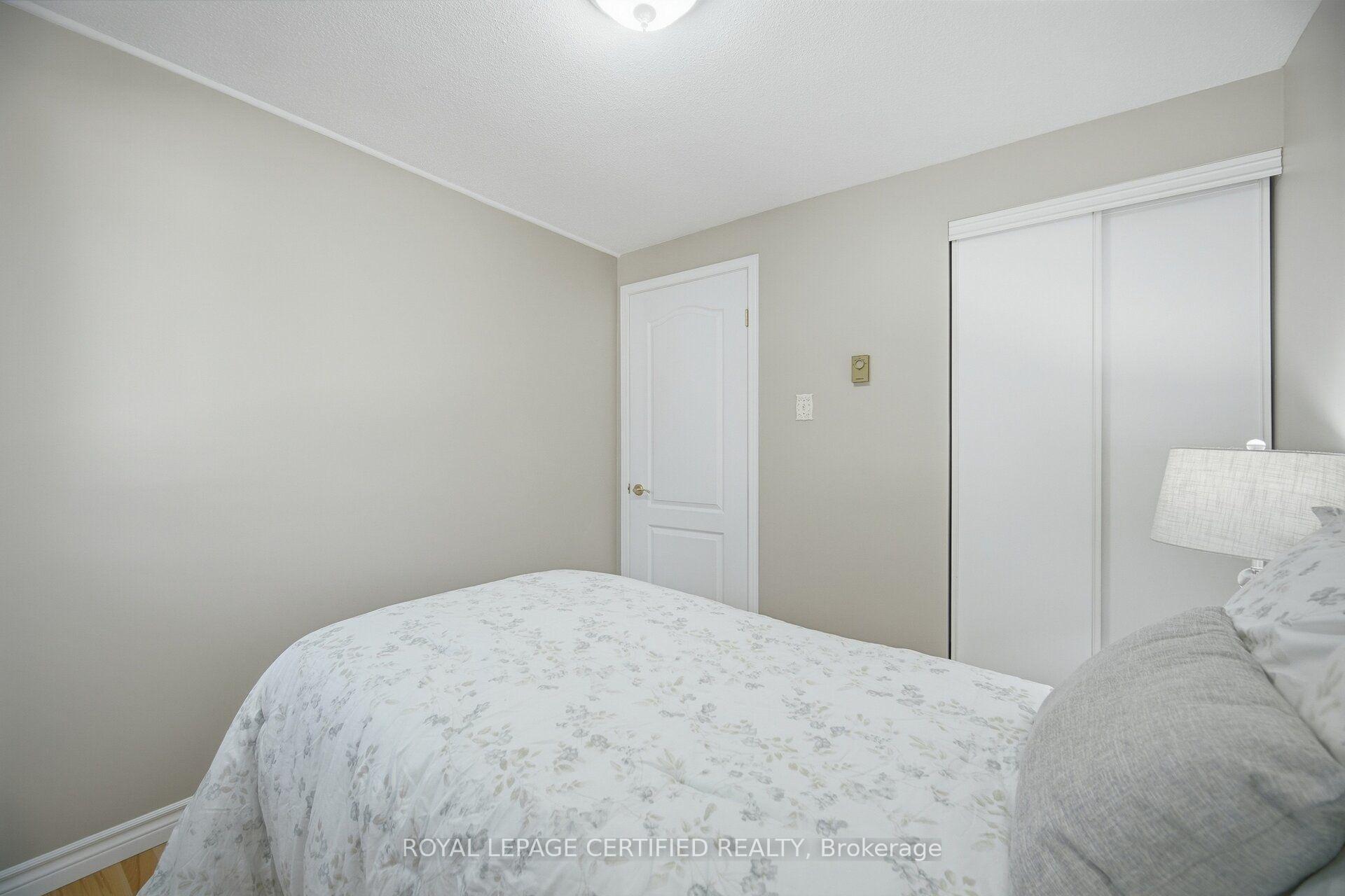 Photo 29 of 2 Grove Park Square, Brampton, Northgate — HOMEH
