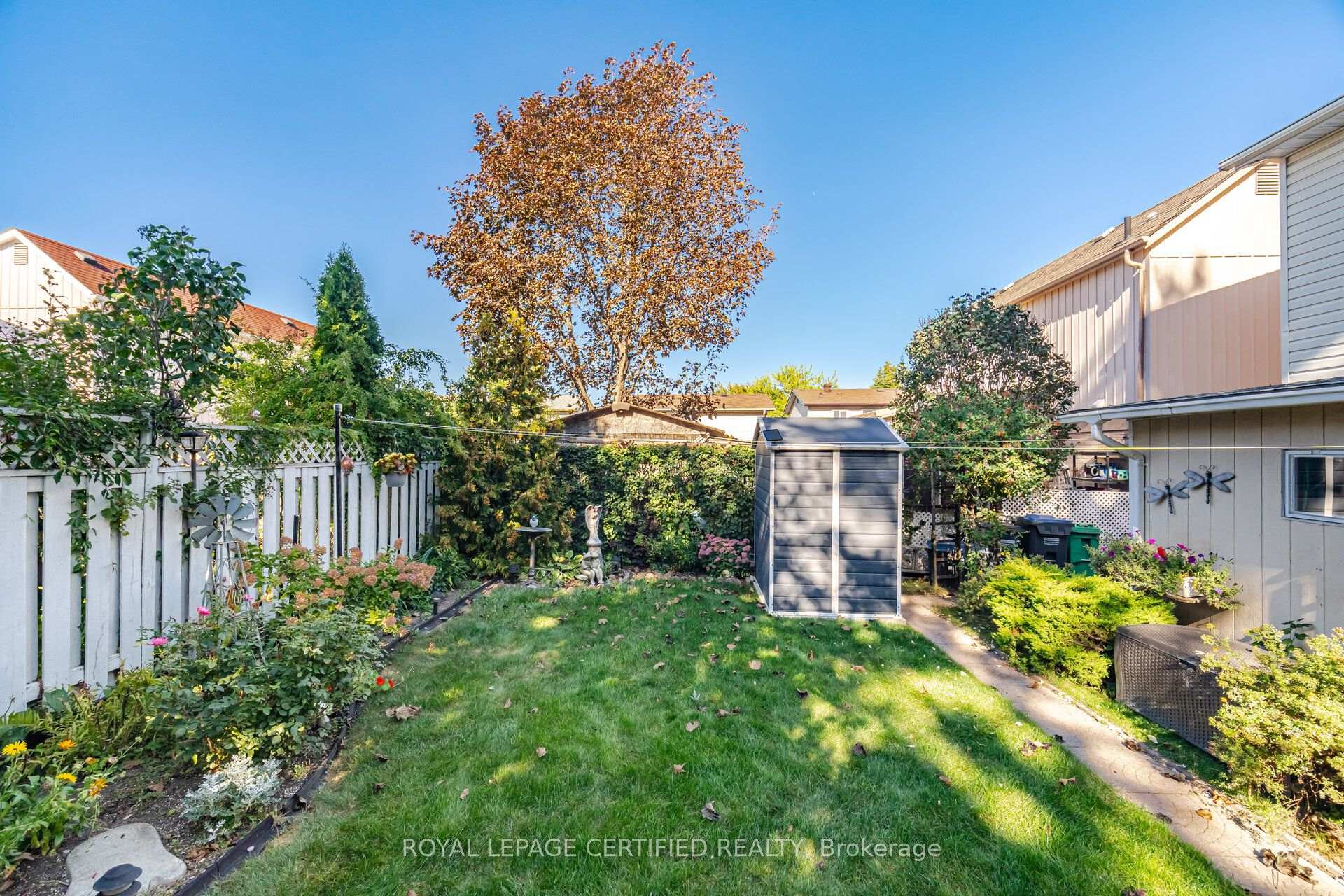 Photo 48 of 2 Grove Park Square, Brampton, Northgate — HOMEH
