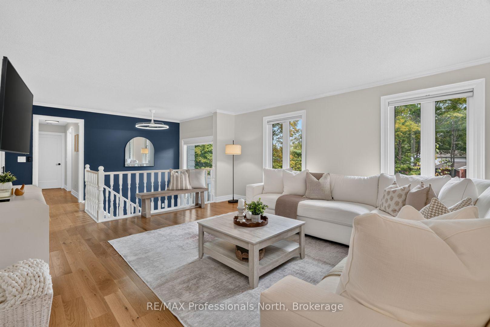 Photo 4 of 55 Westvale Drive, Bracebridge, Monck (Bracebridge) — HOMEH
