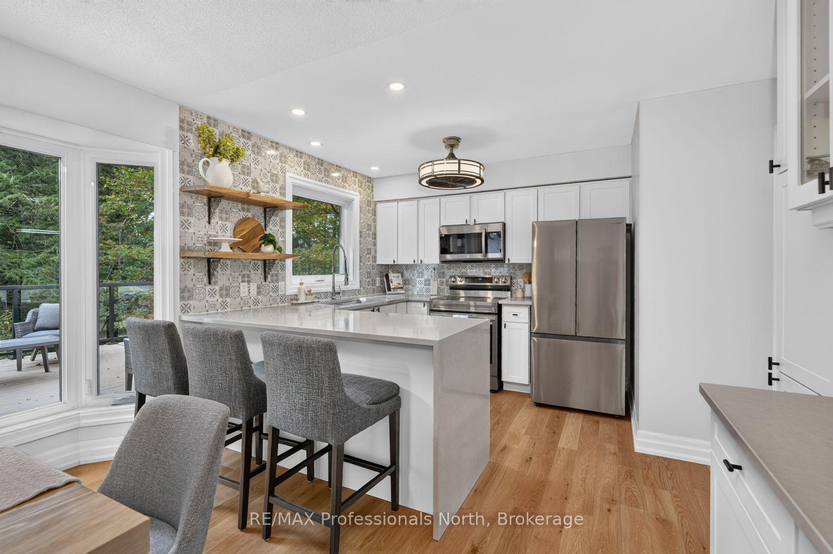 Photo 9 of 55 Westvale Drive, Bracebridge, Monck (Bracebridge) — HOMEH