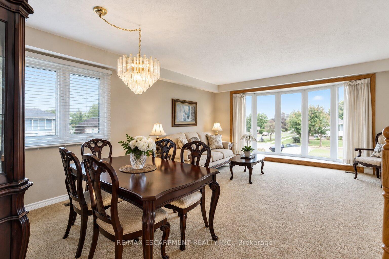 Photo 6 of 12 Brae Crest Drive, Hamilton, Stoney Creek — HOMEH