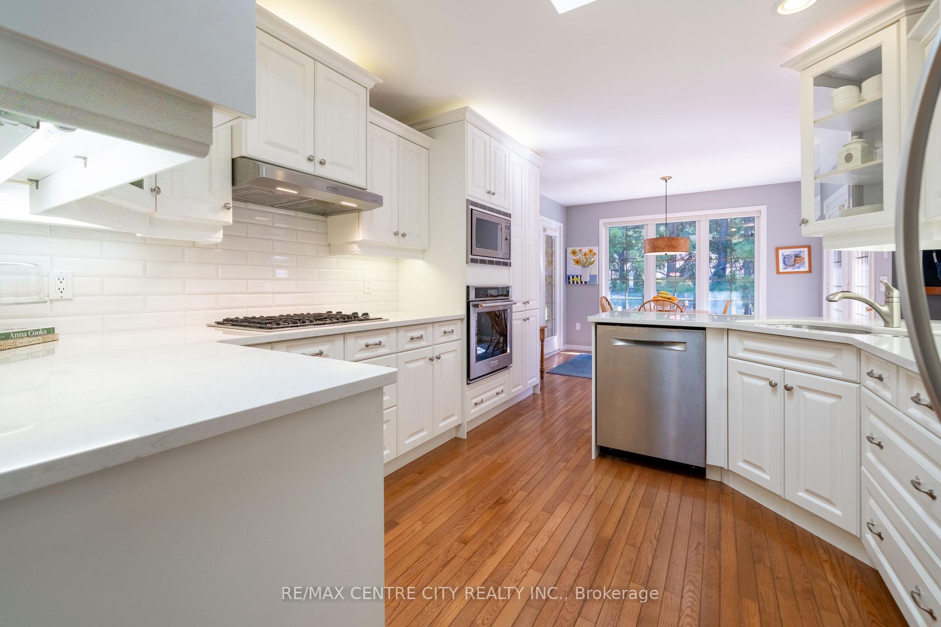 Photo 15 of 61 Aberdeen Drive, Middlesex Centre, Coldstream — HOMEH