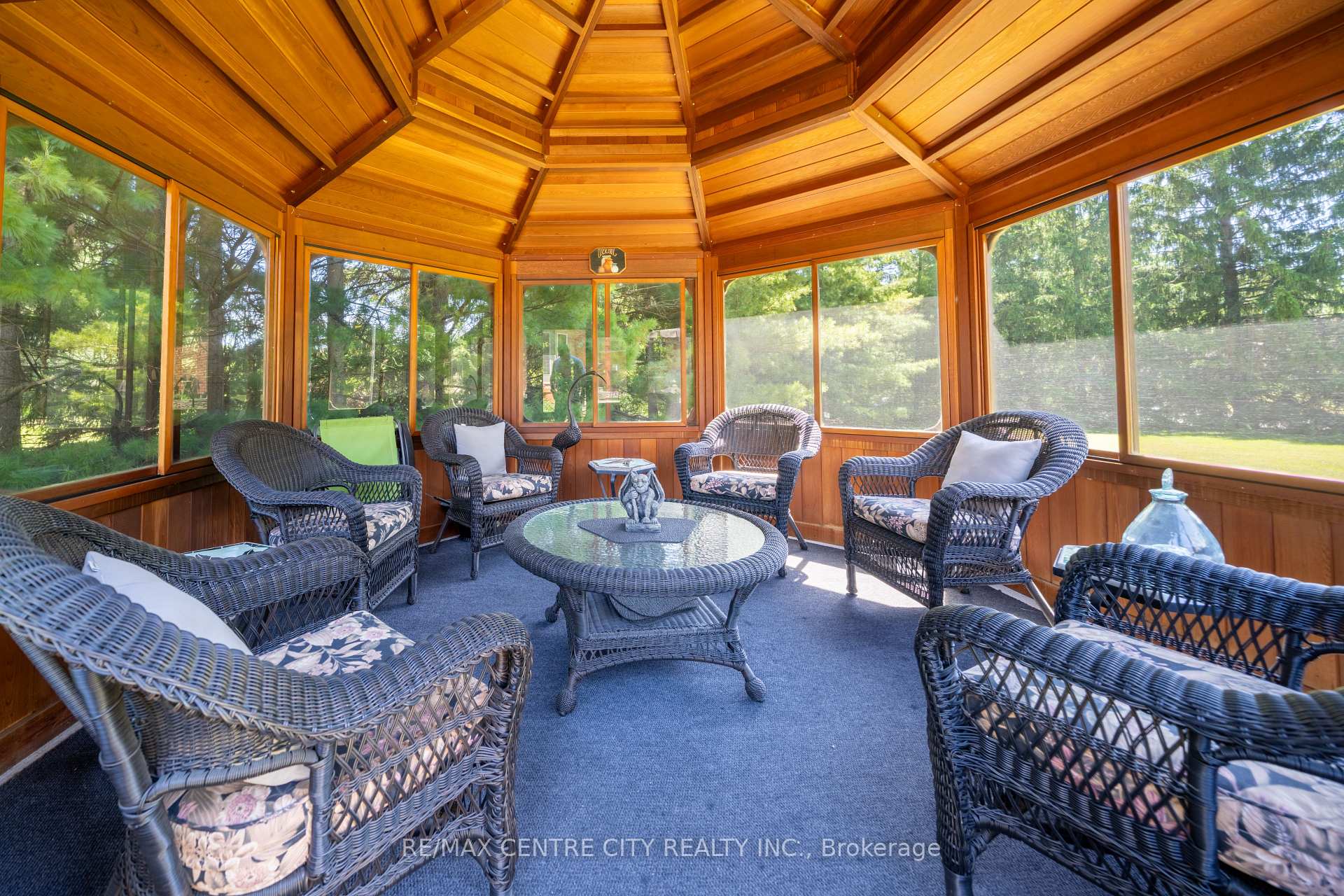 Photo 43 of 61 Aberdeen Drive, Middlesex Centre, Coldstream — HOMEH