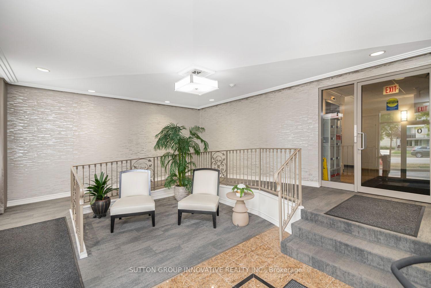 Photo 3 of Unit 303, 908 Mohawk Road E, Hamilton, Lisgar — HOMEH