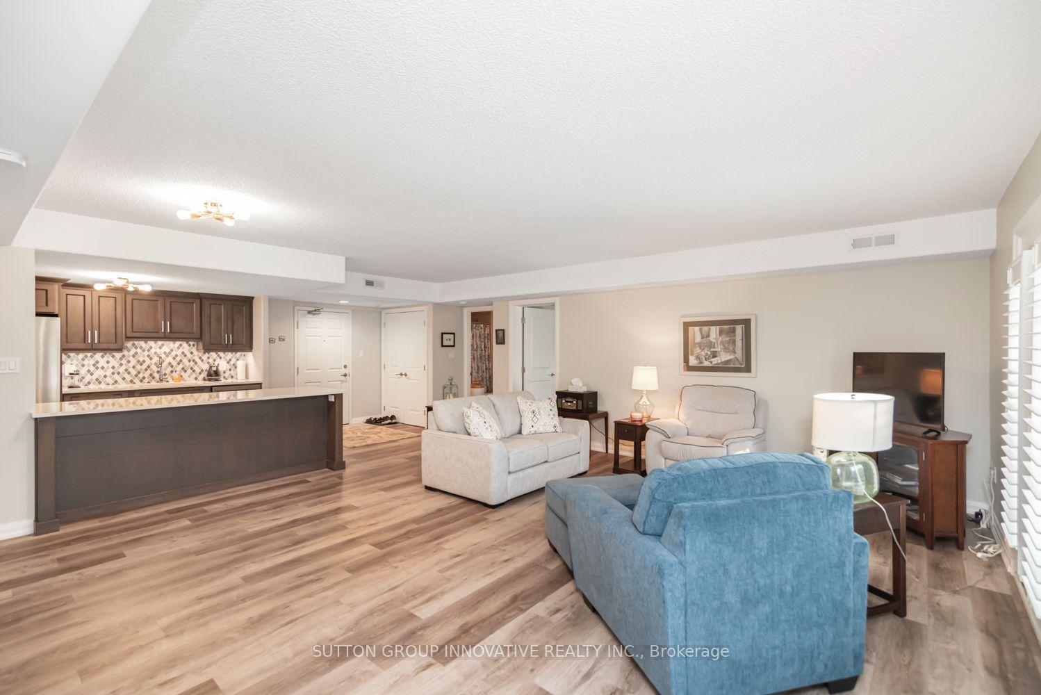 Photo 12 of Unit 303, 908 Mohawk Road E, Hamilton, Lisgar — HOMEH