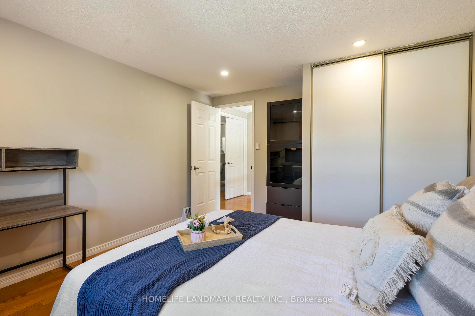 Photo 24 of Unit 4, 475 Beechwood Drive, Waterloo, Beechwood West — HOMEH