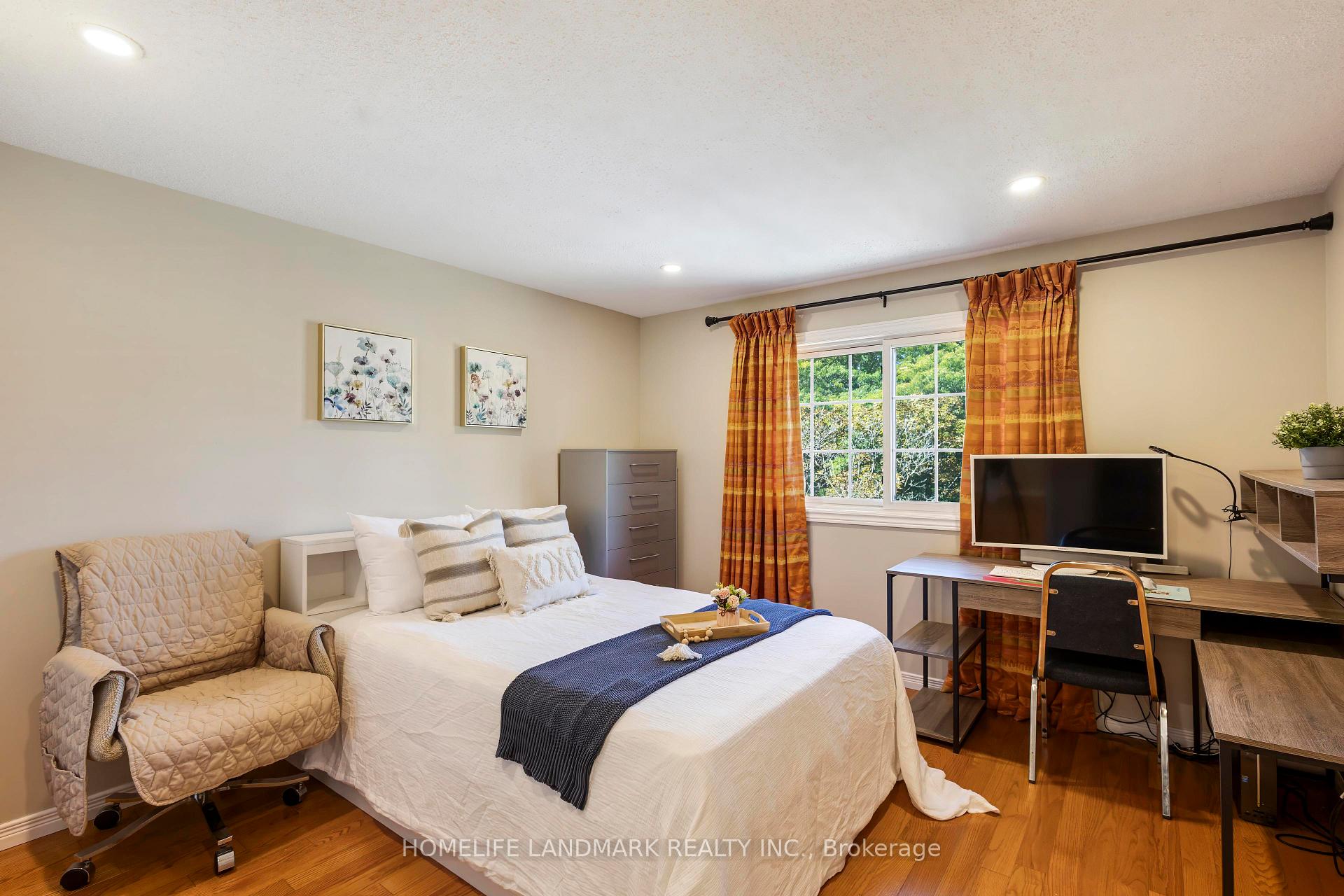 Photo 25 of Unit 4, 475 Beechwood Drive, Waterloo, Beechwood West — HOMEH