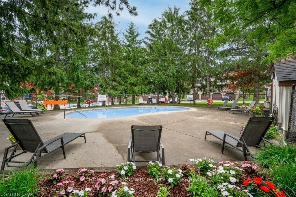 Photo 33 of Unit 4, 475 Beechwood Drive, Waterloo, Beechwood West — HOMEH