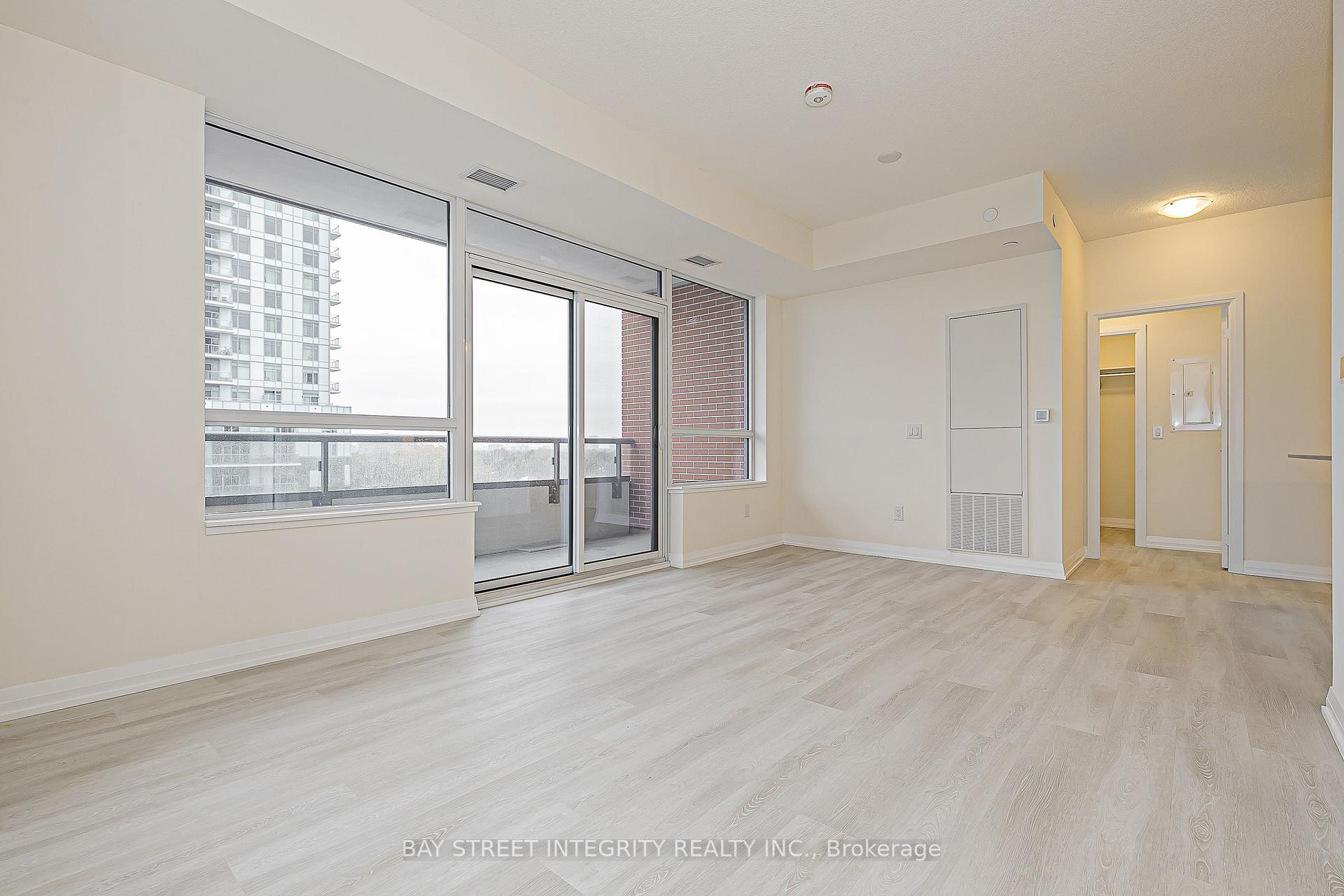 Photo 8 of Unit 710, 3260 Sheppard Avenue E, Scarborough, Tam O'Shanter-Sullivan — HOMEH