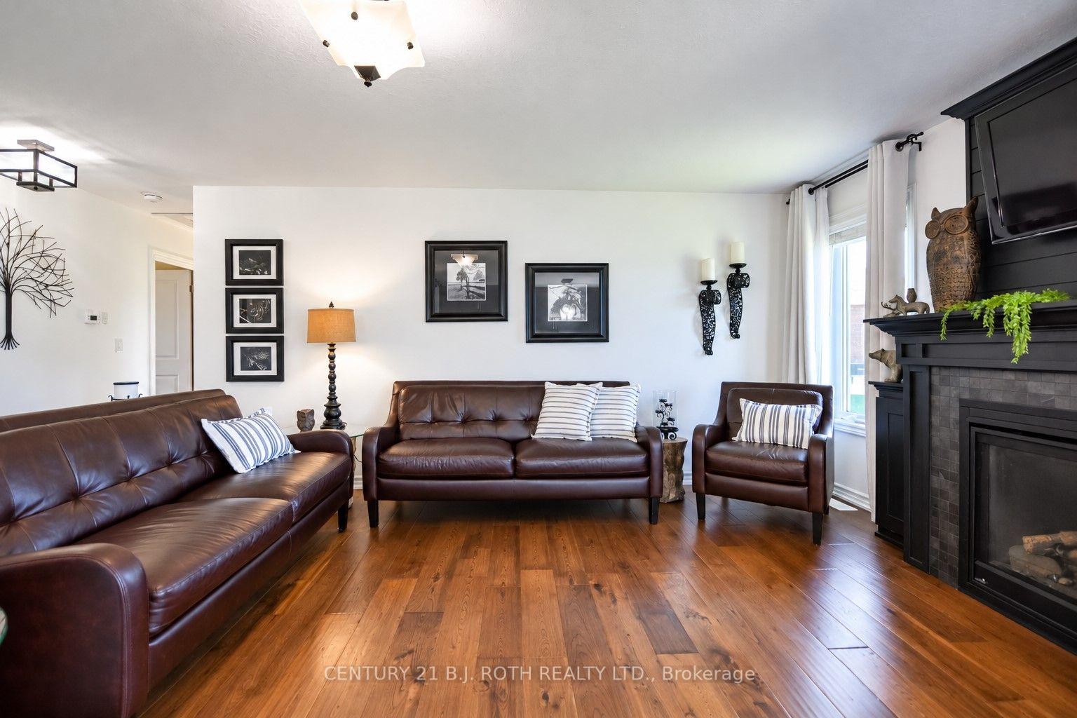 Photo 13 of 20 Keyzer Drive, Oro-Medonte, Warminster — HOMEH