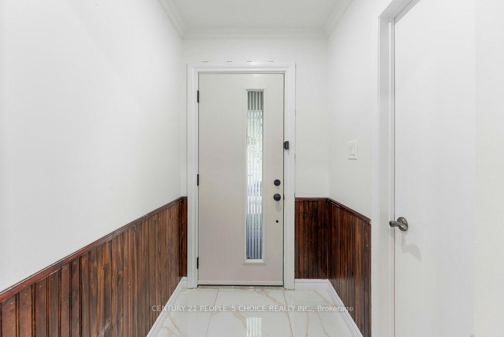 Photo 3 of 4053 Trapper Crescent, Mississauga, Erin Mills — HOMEH