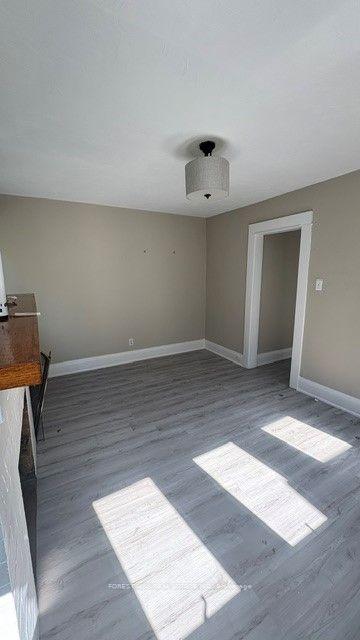 Photo 4 of Unit Upper, 370 Spadina Road, Toronto, Forest Hill South — HOMEH