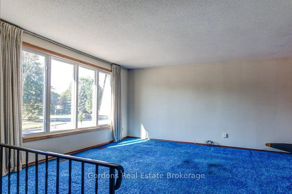 Photo 16 of 772 Greg Drive, Burlington, Shoreacres — HOMEH