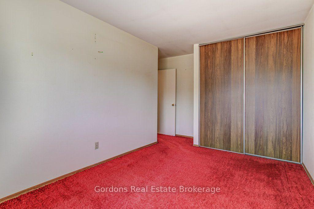 Photo 33 of 772 Greg Drive, Burlington, Shoreacres — HOMEH