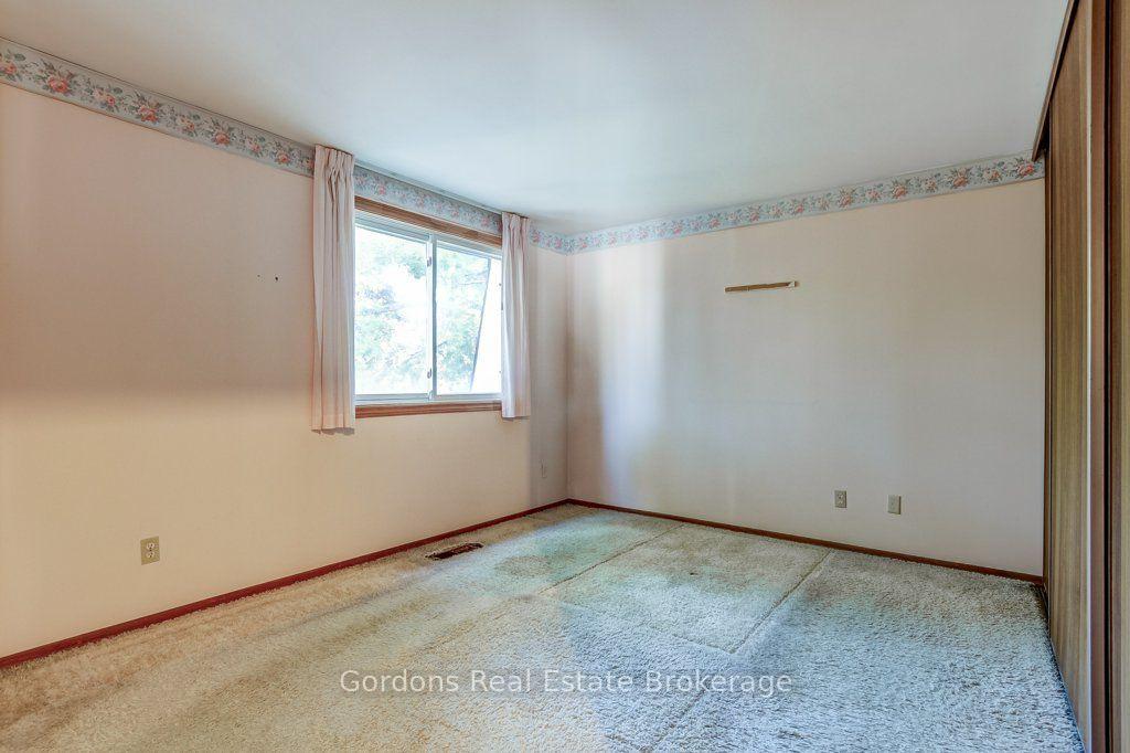 Photo 35 of 772 Greg Drive, Burlington, Shoreacres — HOMEH