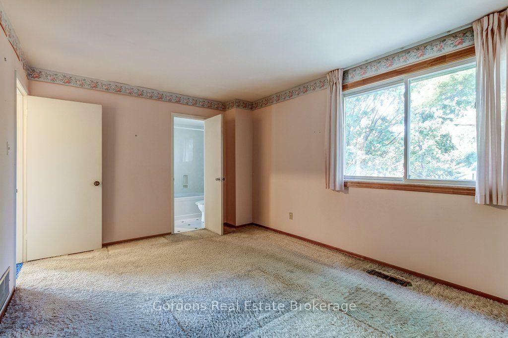 Photo 37 of 772 Greg Drive, Burlington, Shoreacres — HOMEH