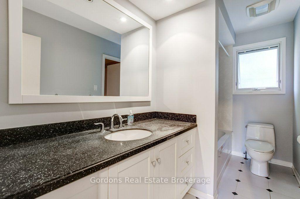 Photo 38 of 772 Greg Drive, Burlington, Shoreacres — HOMEH