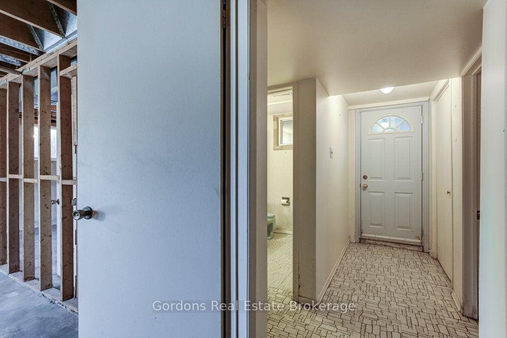 Photo 43 of 772 Greg Drive, Burlington, Shoreacres — HOMEH