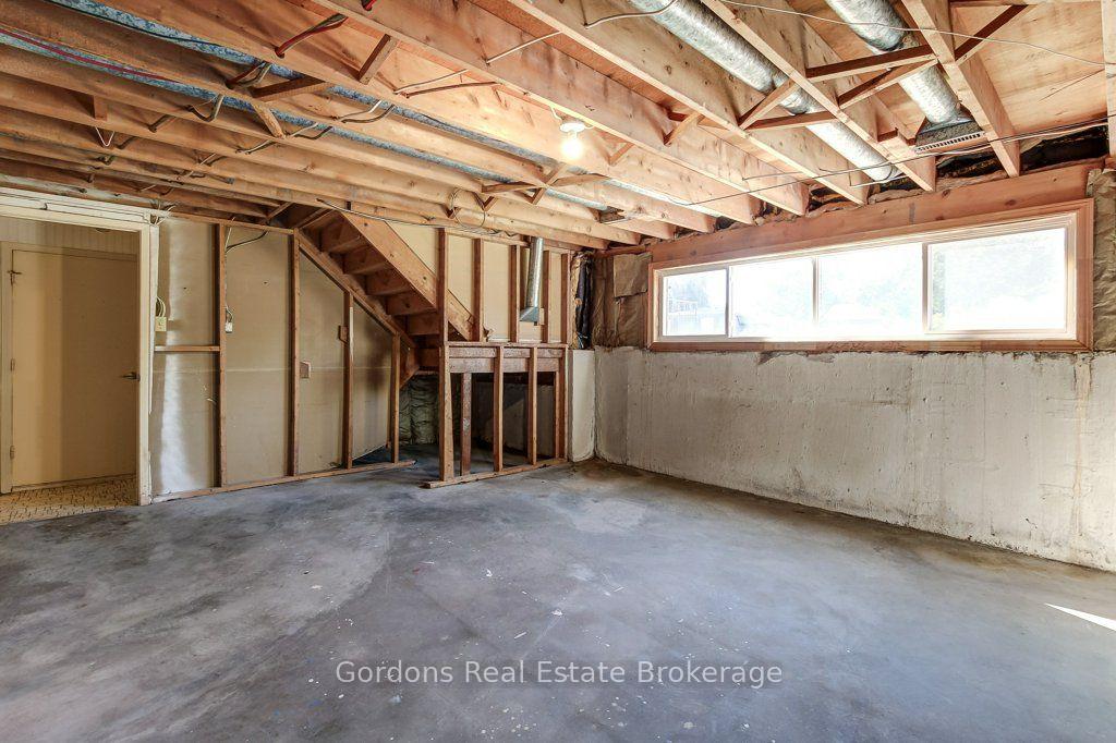 Photo 45 of 772 Greg Drive, Burlington, Shoreacres — HOMEH
