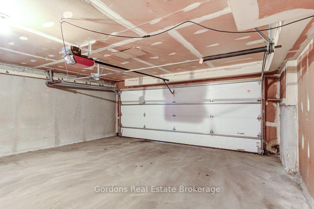 Photo 47 of 772 Greg Drive, Burlington, Shoreacres — HOMEH