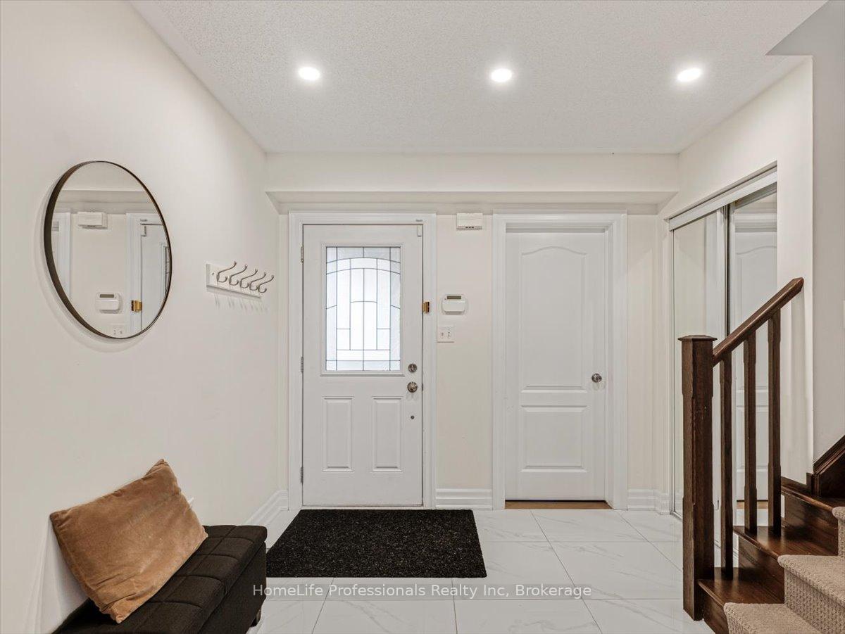 Photo 11 of 95 Emick Drive, Hamilton, Meadowlands — HOMEH