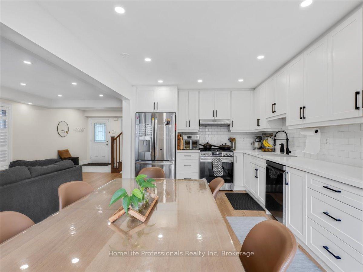 Photo 22 of 95 Emick Drive, Hamilton, Meadowlands — HOMEH