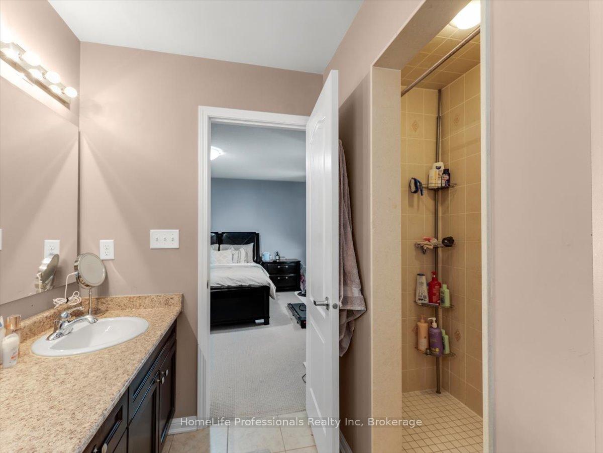 Photo 34 of 95 Emick Drive, Hamilton, Meadowlands — HOMEH