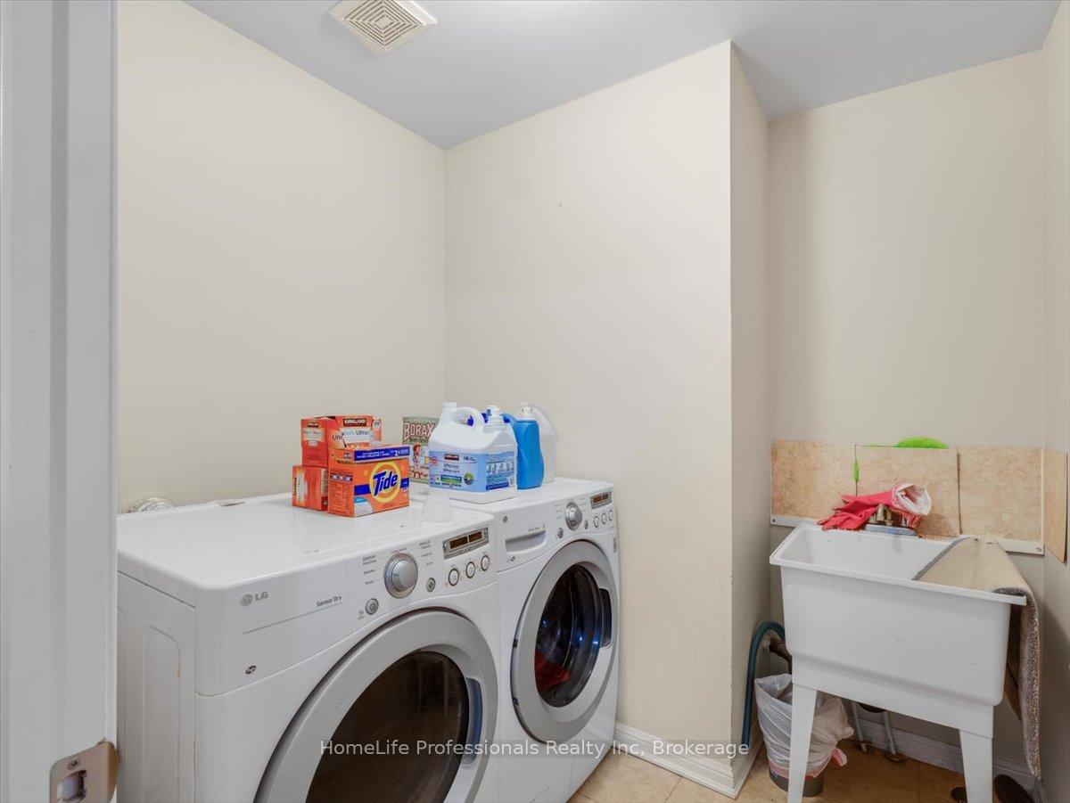 Photo 39 of 95 Emick Drive, Hamilton, Meadowlands — HOMEH