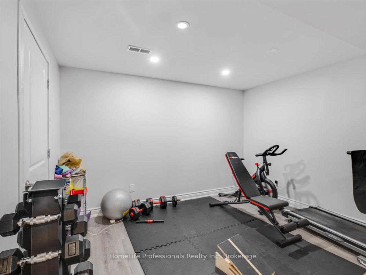 Photo 42 of 95 Emick Drive, Hamilton, Meadowlands — HOMEH