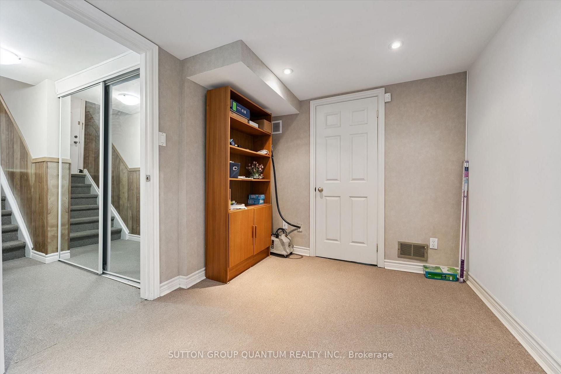 Photo 20 of Unit 32, 13 Burnt Meadoway, North York, Hillcrest Village — HOMEH