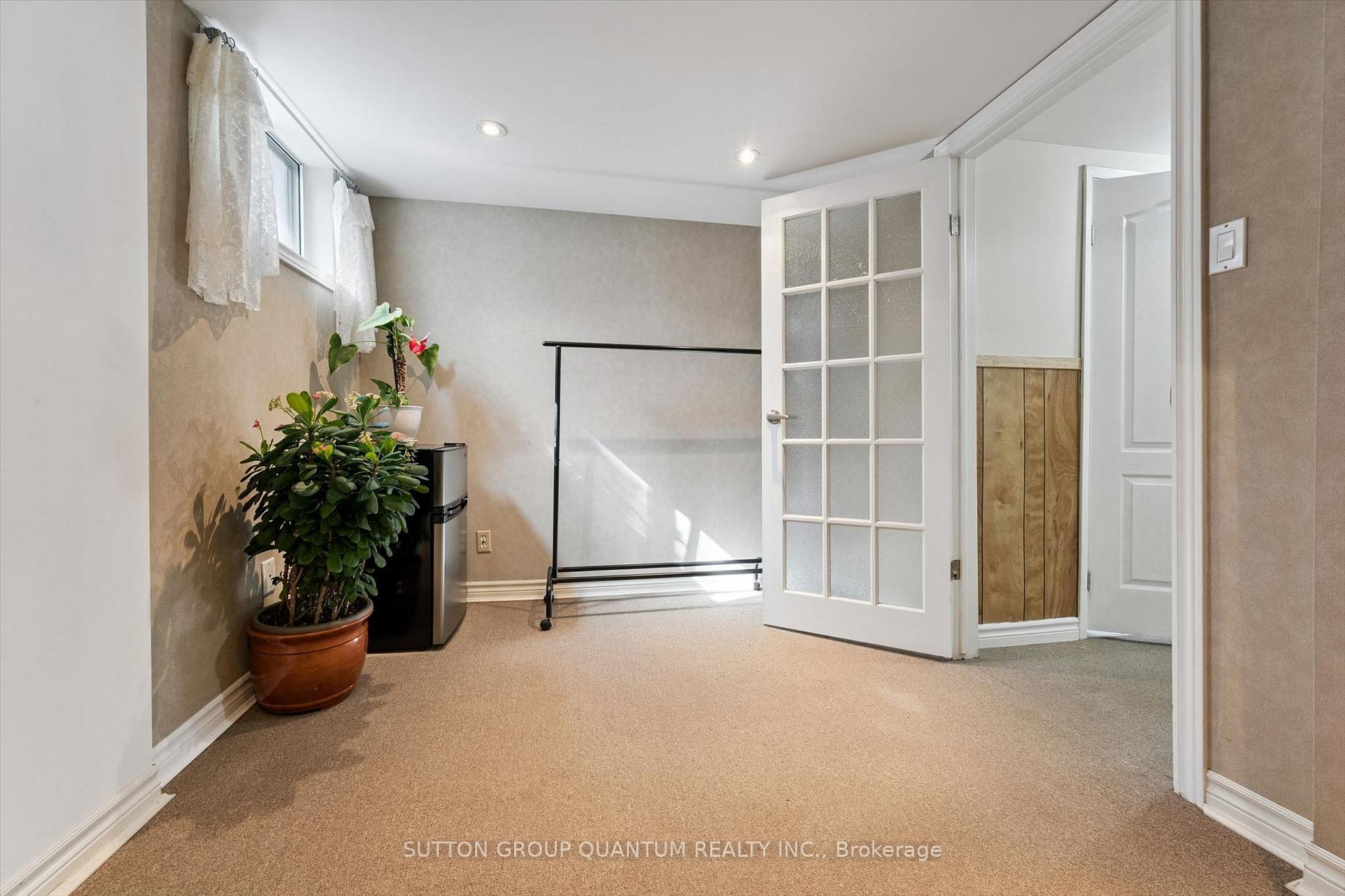 Photo 21 of Unit 32, 13 Burnt Meadoway, North York, Hillcrest Village — HOMEH