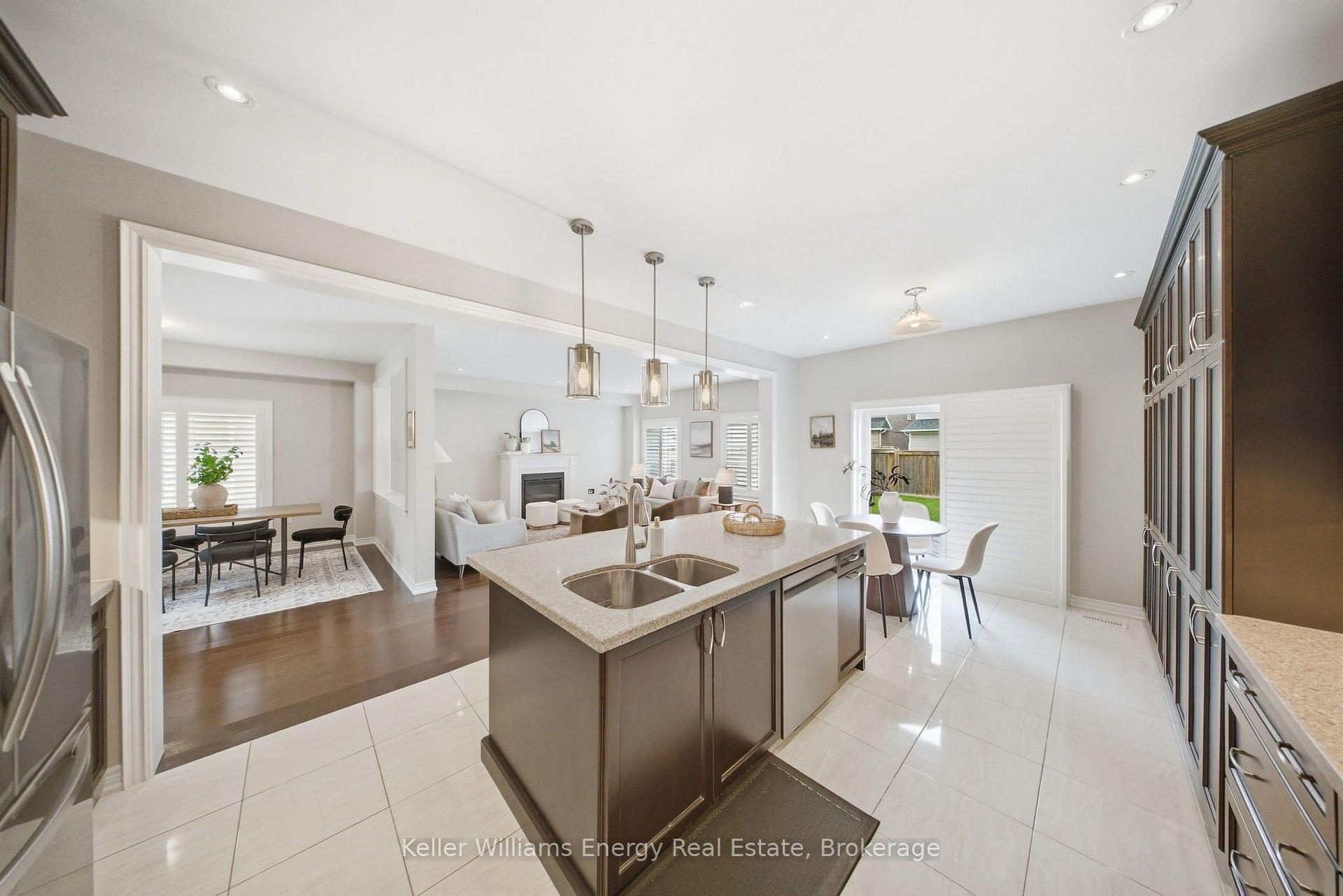 Photo 13 of 1737 Frederick Mason Drive, Oshawa, Taunton — HOMEH