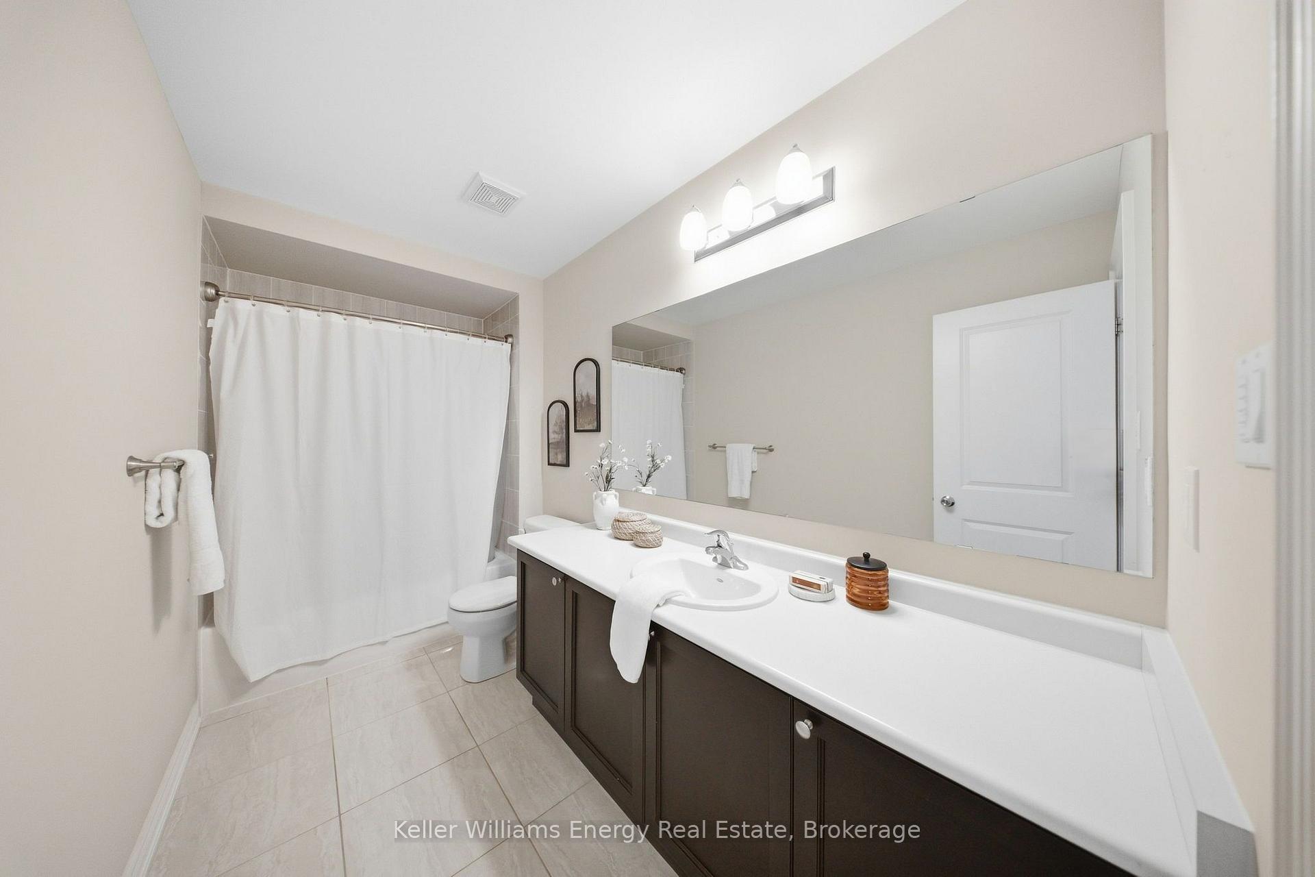Photo 25 of 1737 Frederick Mason Drive, Oshawa, Taunton — HOMEH
