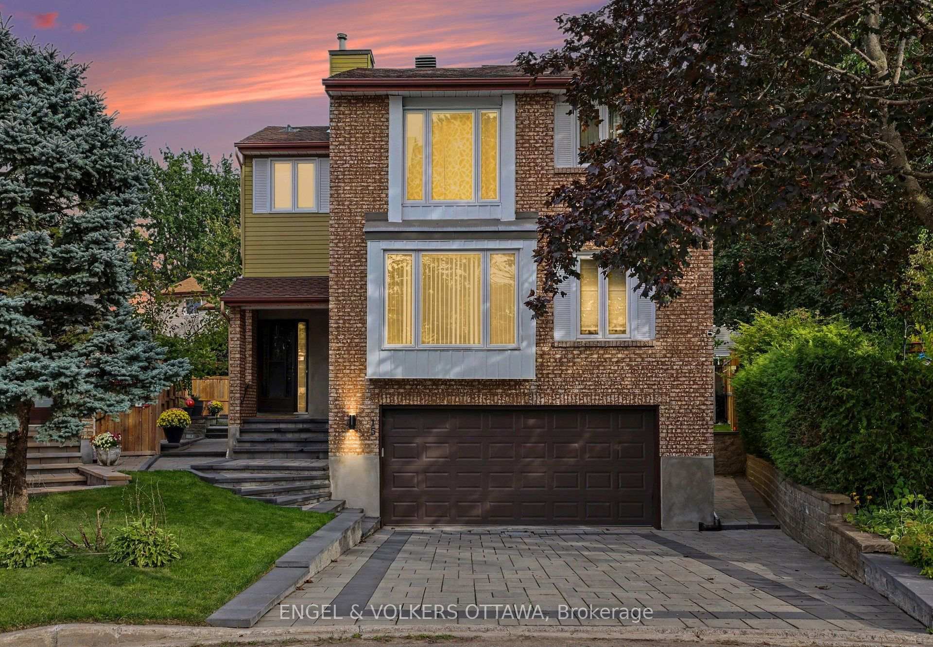Photo of 15 Archer Square