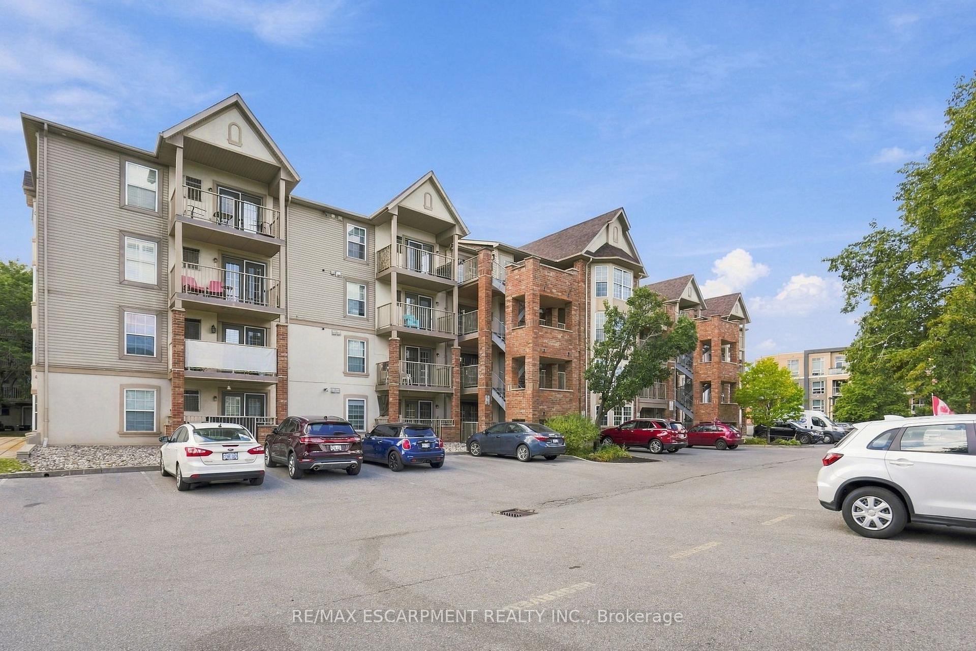Photo 39 of Unit 310, 4025 Kilmer Drive, Burlington, Tansley — HOMEH