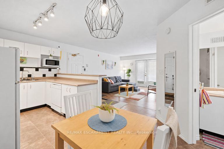 Photo 29 of Unit 310, 4025 Kilmer Drive, Burlington, Tansley — HOMEH