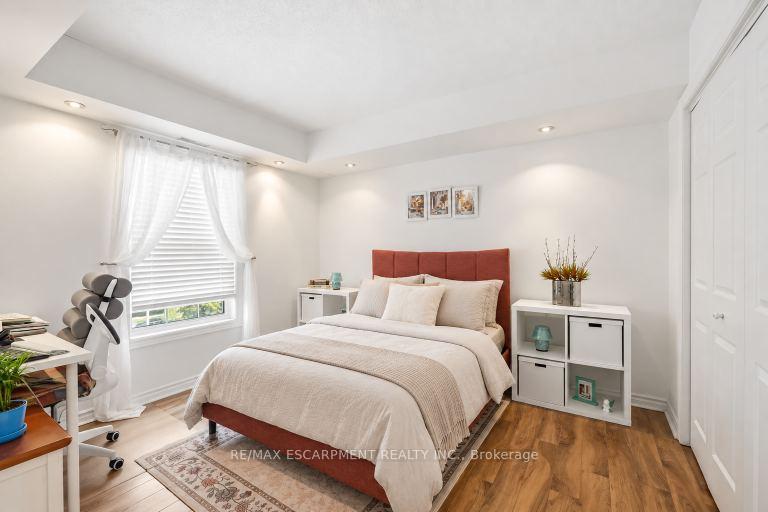 Photo 31 of Unit 310, 4025 Kilmer Drive, Burlington, Tansley — HOMEH