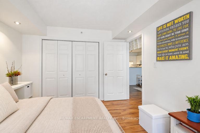 Photo 33 of Unit 310, 4025 Kilmer Drive, Burlington, Tansley — HOMEH