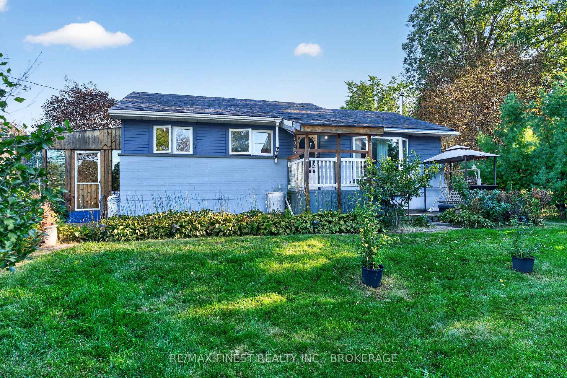 Photo 5 of 1045 Middle Road, Kingston, Kingston Mills — HOMEH