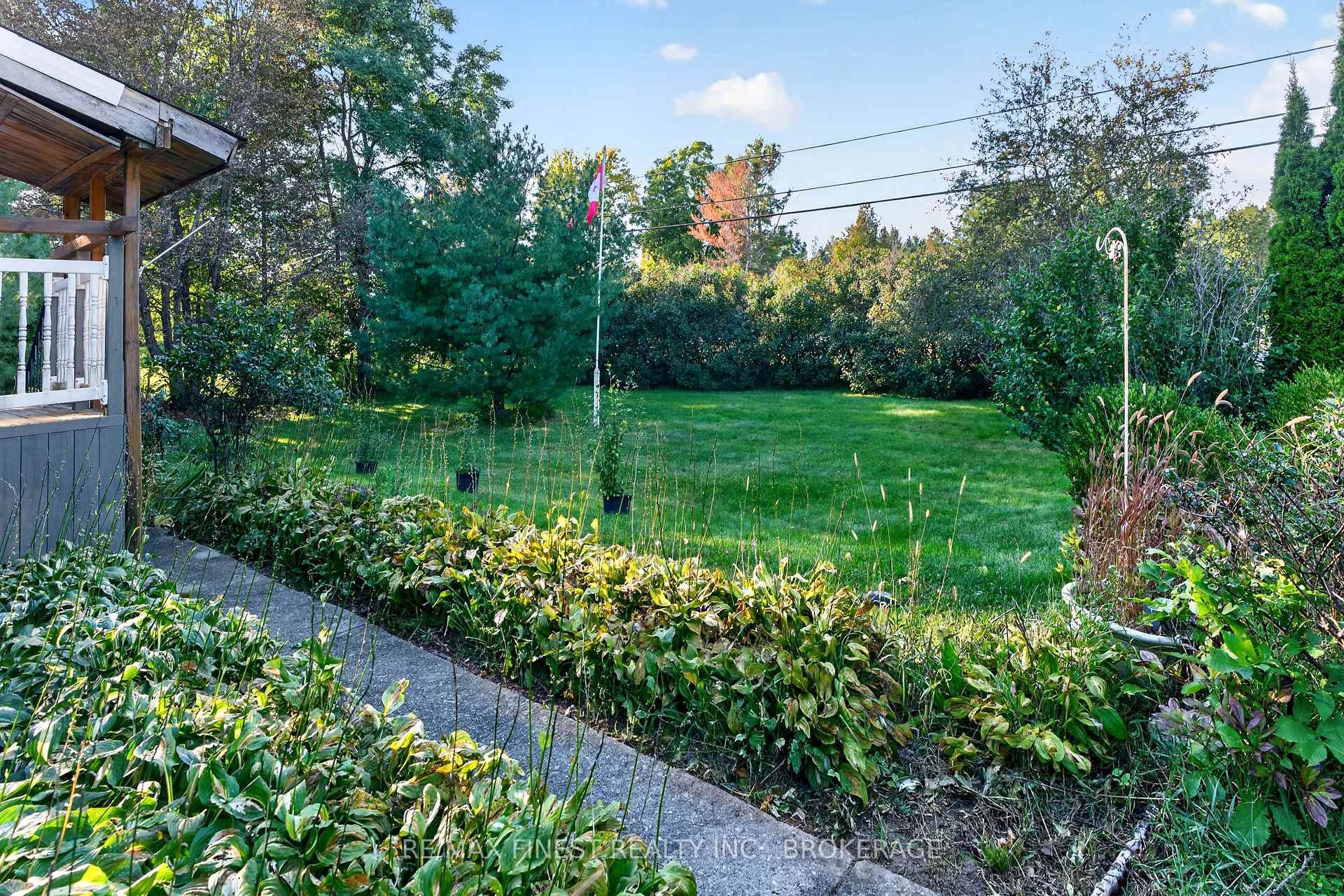 Photo 6 of 1045 Middle Road, Kingston, Kingston Mills — HOMEH