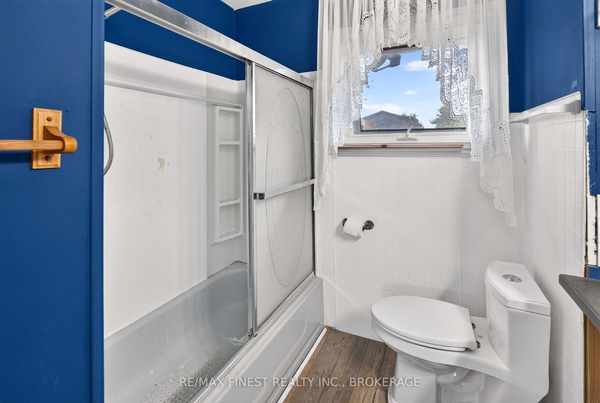 Photo 15 of 1045 Middle Road, Kingston, Kingston Mills — HOMEH