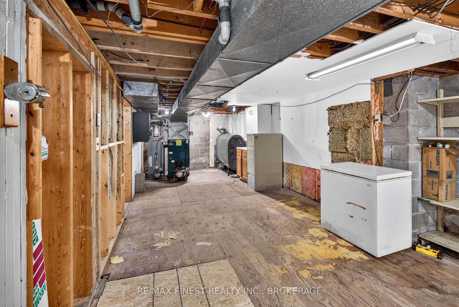 Photo 20 of 1045 Middle Road, Kingston, Kingston Mills — HOMEH