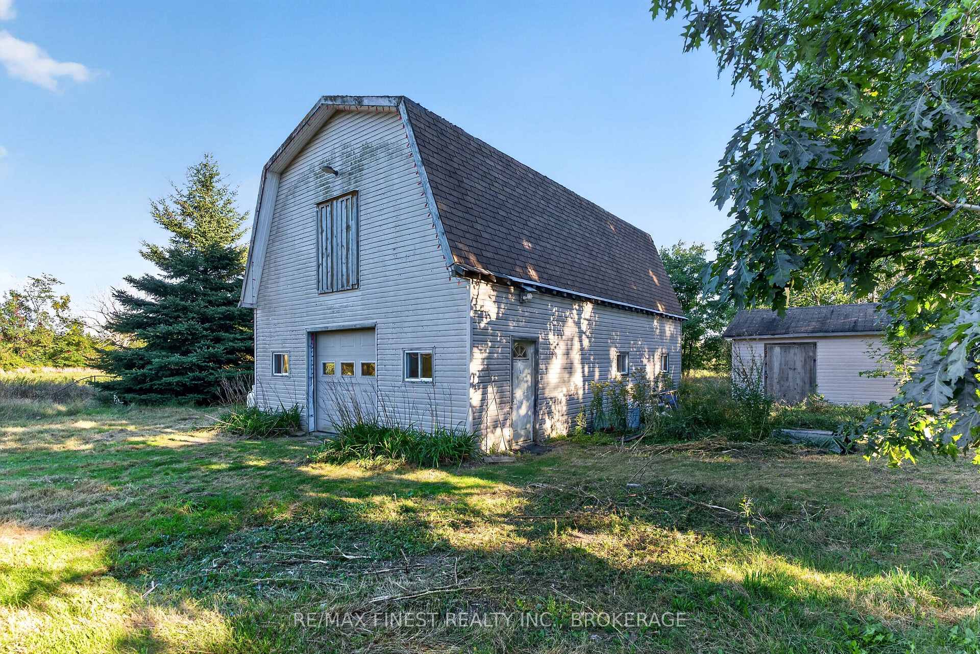 Photo 32 of 1045 Middle Road, Kingston, Kingston Mills — HOMEH